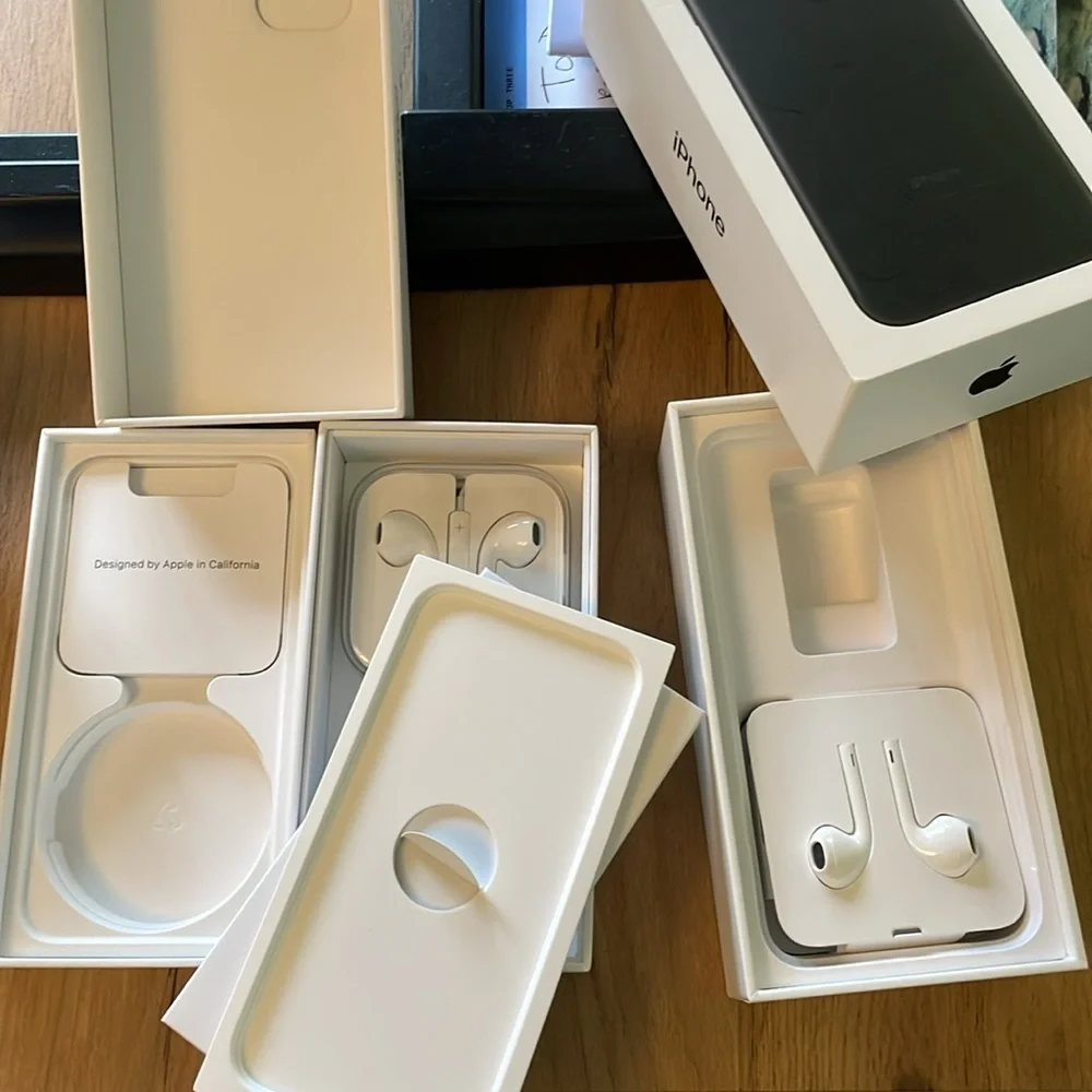 3 iPhone boxes